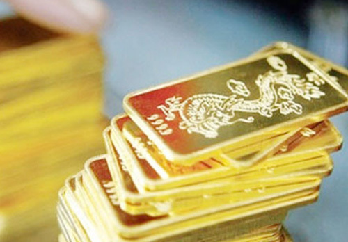 Chiến sự Ukraine đẩy giá vàng tăng vọt