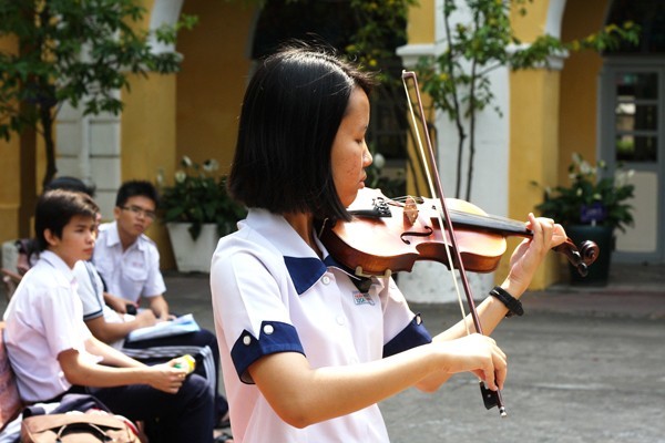 9X đời cuối có 3 ngoại ngữ, 6 nhạc cụ và một ước mơ