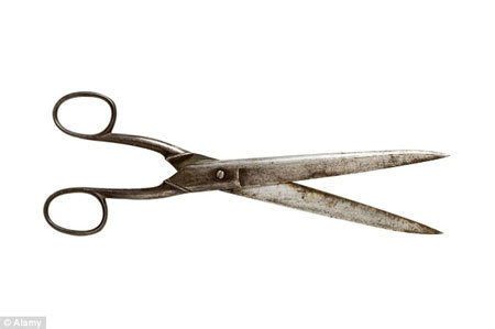 Chết thảm vì định tống tiền bạn gái bằng ảnh sex