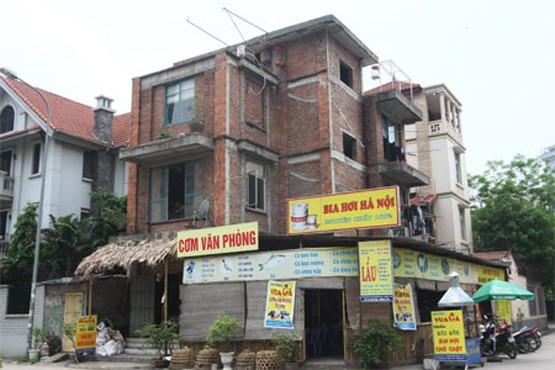 Biệt thự triệu đô để bán trà đá ở Hà Nội