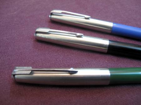 Tiền triệu mua bút Hồng Hà, Trường Sơn cũ 40 năm