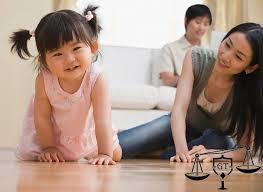 Bi hài con 1 tuổi mà cha không chịu làm thủ tục nhận