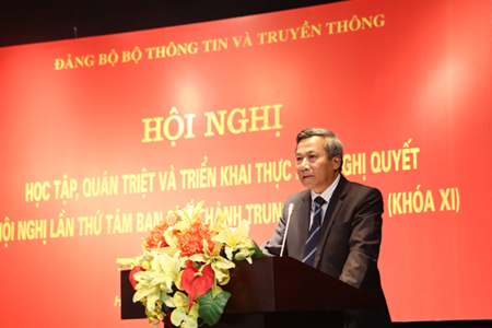 Đảng bộ TT&TT phổ biến nghị quyết TƯ 8