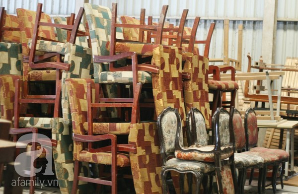 Gia tài chục tỷ của 'vua' đồ cũ: Từ đồ cổ đến hàng sang