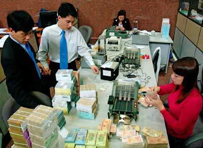 Bí ẩn khiến lãi suất cho vay không hạ