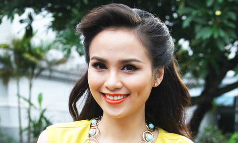 Hoa hậu Diễm Hương và 