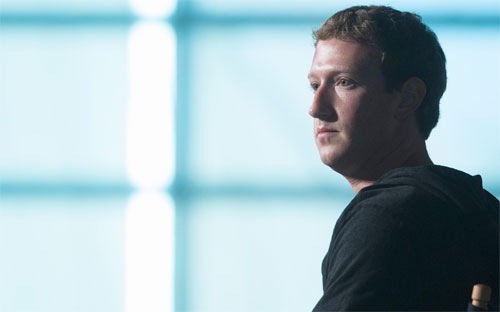Ông chủ Facebook nhận lương 1 USD/năm