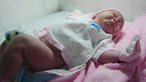 Hy hữu: Thai đoán dị tật, đẻ ra thông minh khác người