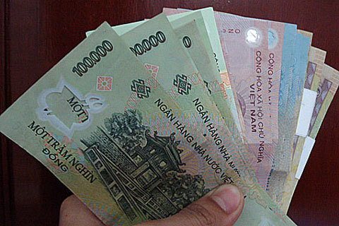 Bắt một cán bộ Cty Quản lý bay miền Bắc