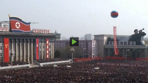Biển người Triều Tiên mừng Kim Jong Un tái cử