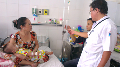Đã có 25 trẻ chết, sởi biến chứng nguy hiểm thế nào?