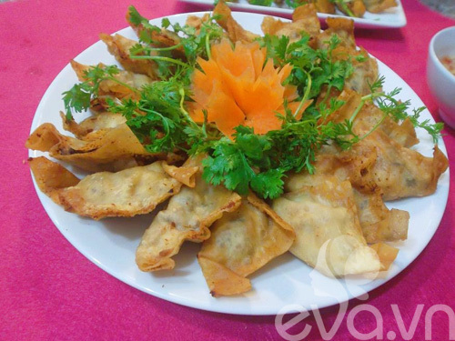 Há cảo nhân hải sản giòn tan cuối tuần