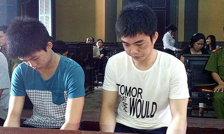 Mối hận 5 năm trước, anh trai kéo em cùng giết người