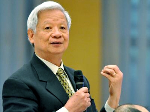 Ông Trần Xuân Giá khuyên con đừng làm chính trị