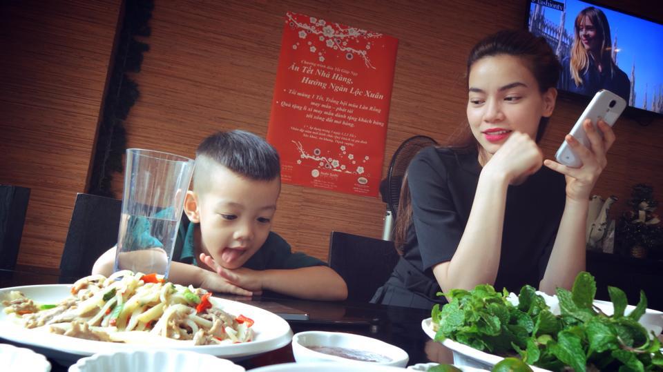 Tiết lộ thú vị về những bữa ăn của Hồ Ngọc Hà