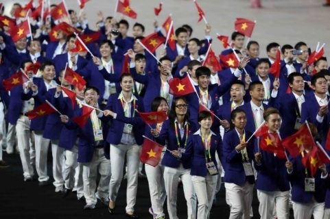Rút ASIAD, Chính phủ và... Facebook