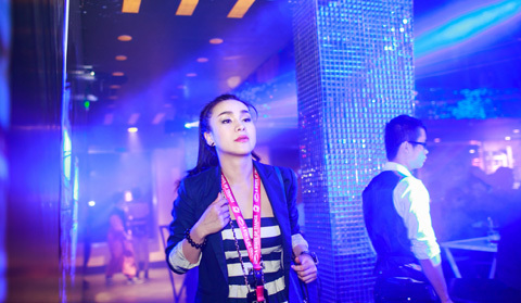 Vén màn bí mật sau 1h đêm của DJ quyến rũ bậc nhất Hà Nội