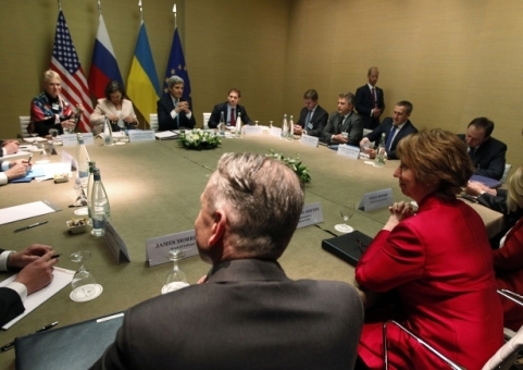 Ukraina và ám ảnh vũ khí ngoại hạng