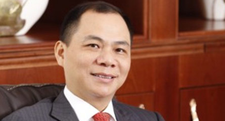 Tỷ phú Phạm Nhật Vượng thu về hơn 2.000 tỷ tiền tươi