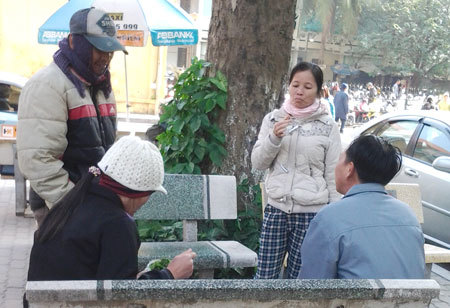 Ôsin bệnh viện lên mặt 'chặt chém' thời dịch bệnh