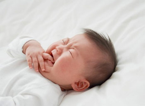 Các mốc thời gian trẻ mọc răng