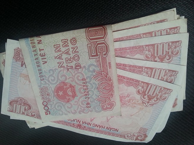 Những ai còn tiêu tờ 500 đồng?