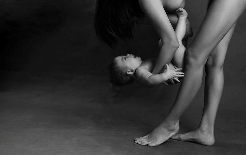 Từ chối chụp ảnh khỏa thân cho gái có chồng