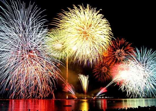 Hà Nội bắn pháo hoa 30 điểm mừng giải phóng thủ đô