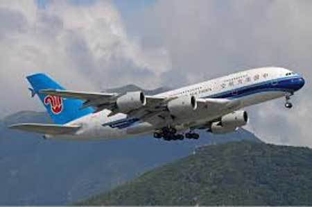 Quan chức TQ sẽ phải dùng vé máy bay giá rẻ