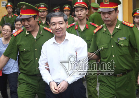 Clip Dương Chí Dũng ăn năn, xin lỗi trước tòa