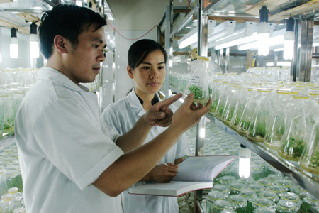 500 tỷ mỗi năm cho nghiên cứu khoa học