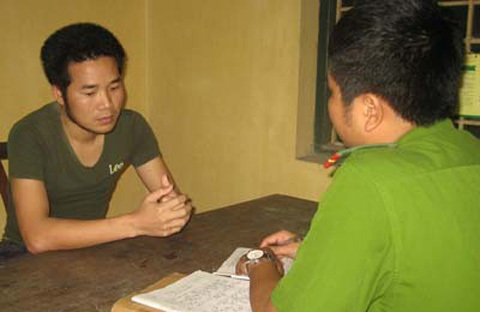 Giám đốc phát tán clip sex để níu kéo người yêu