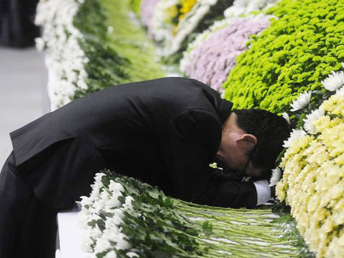 Đắm phà Sewol: Học sinh không kịp gọi vĩnh biệt bố mẹ