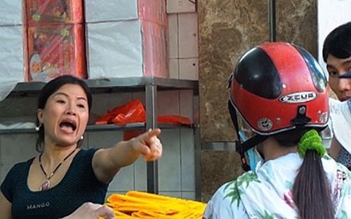 Bán hàng kiểu Hà Nội, lên mặt 'khinh thường' khách nghèo