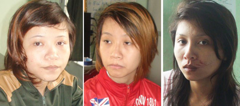 Va chạm giao thông, 3 thiếu nữ cầm dao giết người