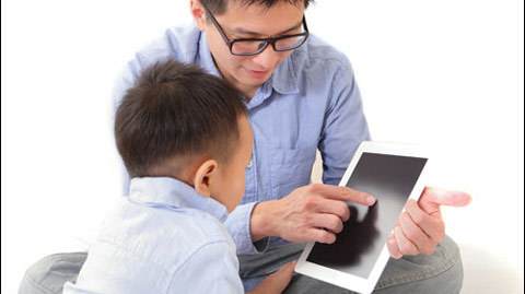 Làm hại con trên…“phây”