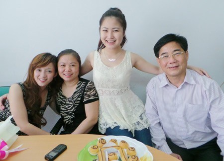 Những ông bố danh giá của sao Việt