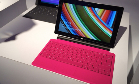 Surface Mini là vũ khí chiến lược của Microsoft?