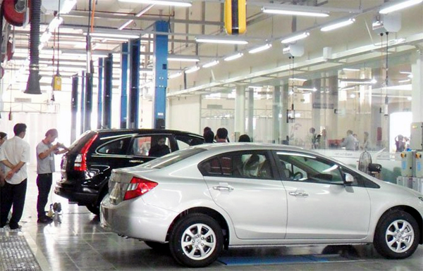 Vay tiền mua ôtô, cẩn thận được nợ mất xe