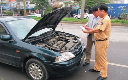 Bán, cho, tặng ôtô xe máy phải khai báo