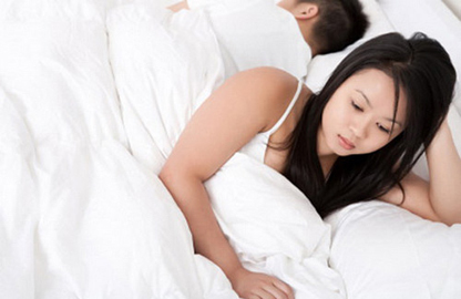 Chồng kể chuyện ái ân với người cũ cho vợ nghe