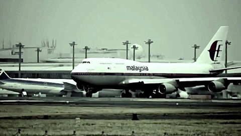 Làm phim về máy bay MH370: Cơn giật gân vì tiền?