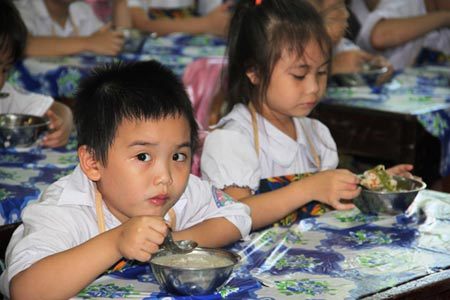 Thực đơn bán trú ‘chuẩn’ ở Đà Nẵng