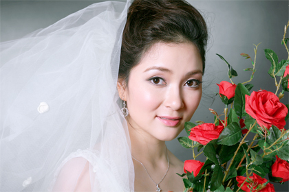 Cảnh tỏ tình của HH Nguyễn Thị Huyền