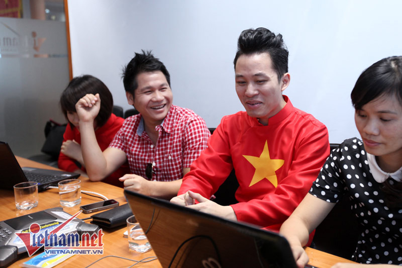 Tùng Dương, Trọng Tấn: Hãy yêu nước theo cách của bạn