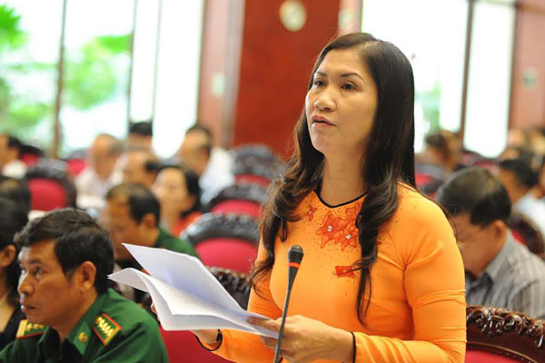 Đề nghị giữ thanh toán 30% cho BHYT trái tuyến