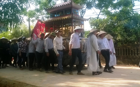 Đi bắt ốc, 2 nam sinh chết đuối thương tâm