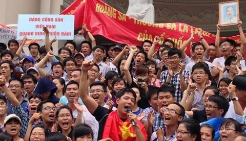 Xung đột Biển Đông sẽ 'đánh thức một VN ngủ quên'