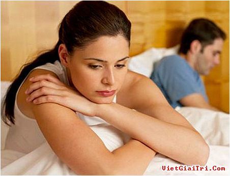 Không trông con thì vợ làm bù nhìn à?