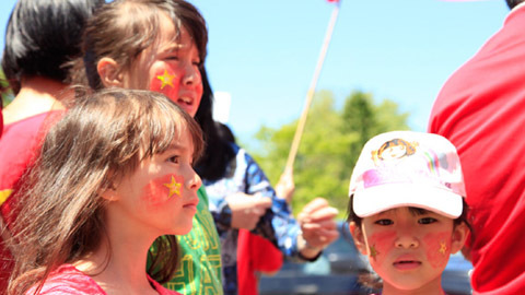 Người Việt tại Canada tiếp tục biểu tình phản đối TQ